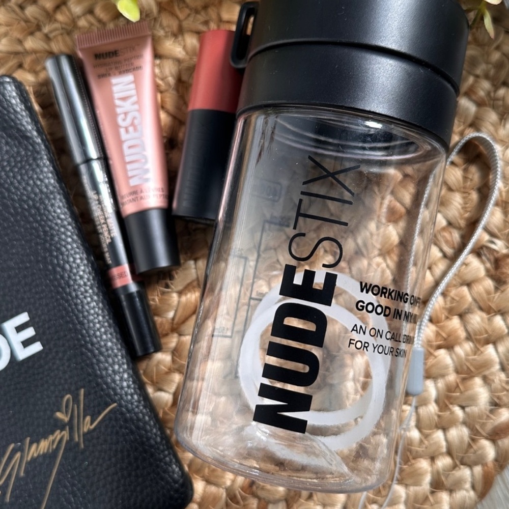 NEW All Full size Nudestix Gift Set + Cosmetic Bag + Tumbler